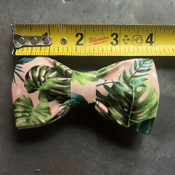Tropical Pink and Green Bow Tie for Pet - Picture 4 of 5